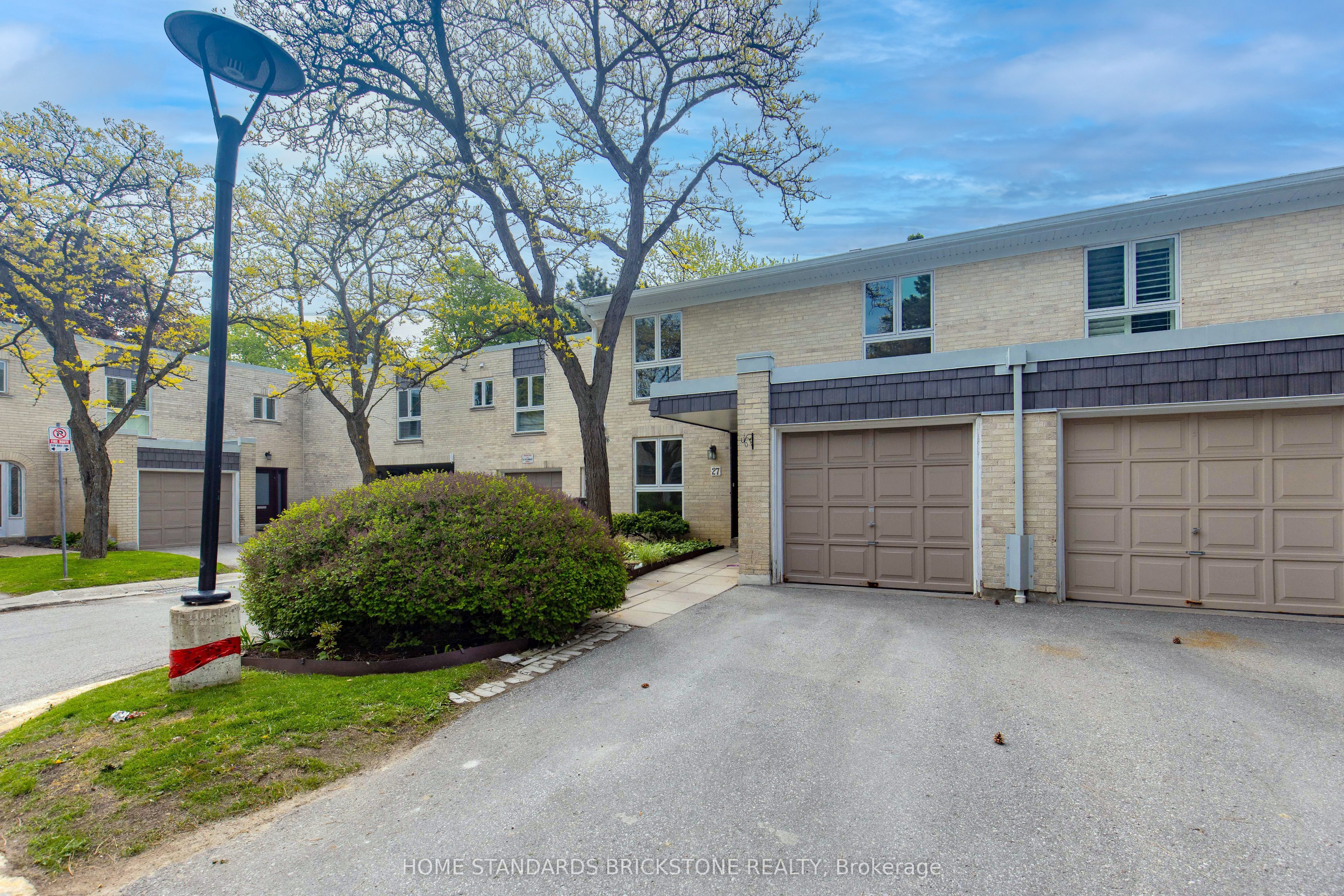 Additional image 2 of 50-27 Proudbank Millway N/a, Toronto, ON, M2L 1P3