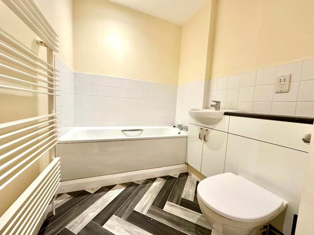 Additional image 13 of 2 bed flat to rentCastle Street, Hamilton, South Lanarkshire ML3