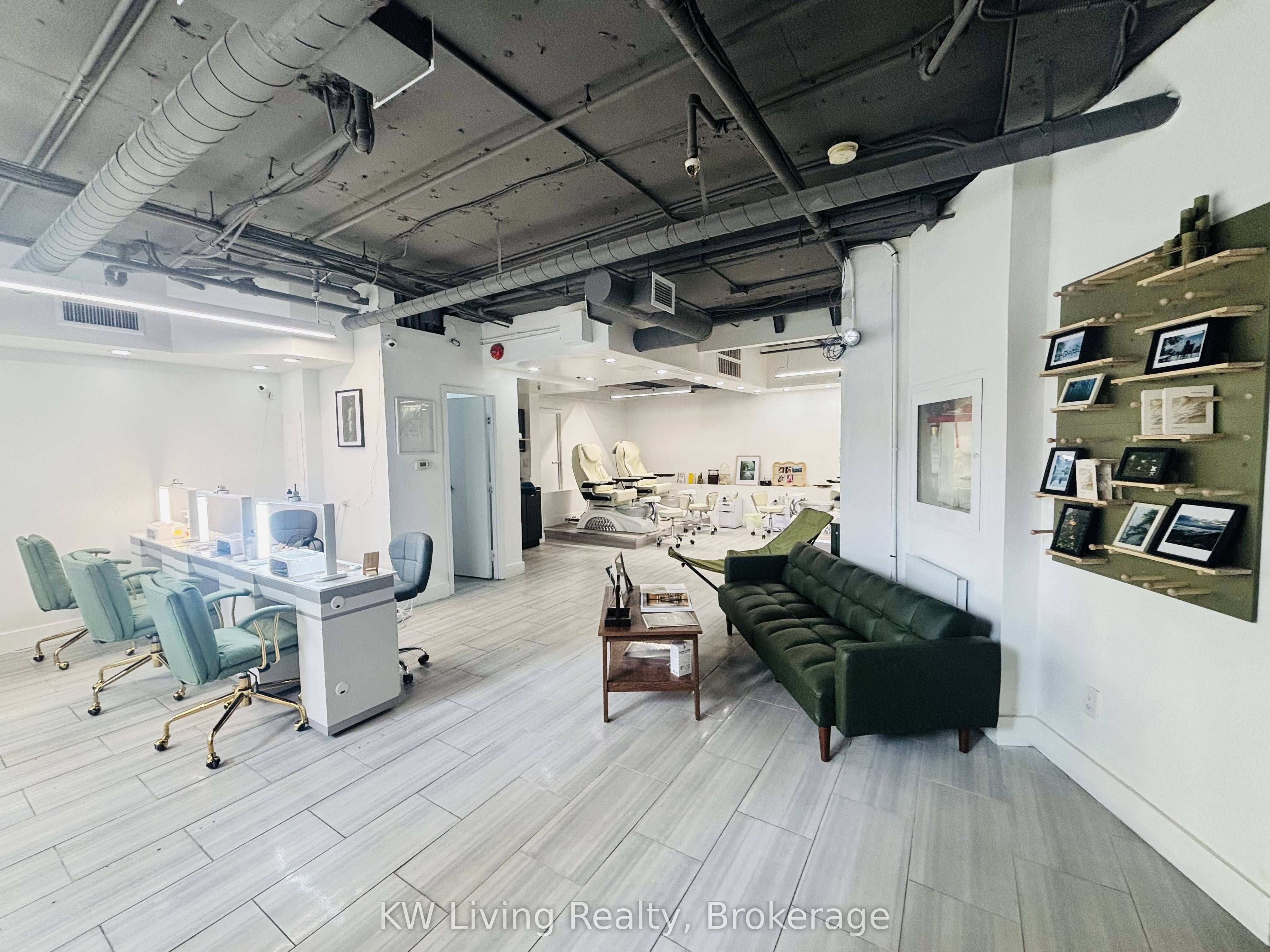 Additional image 5 of LL2 & LL3-1300 Bay Street, Toronto, ON, M5R 3K8