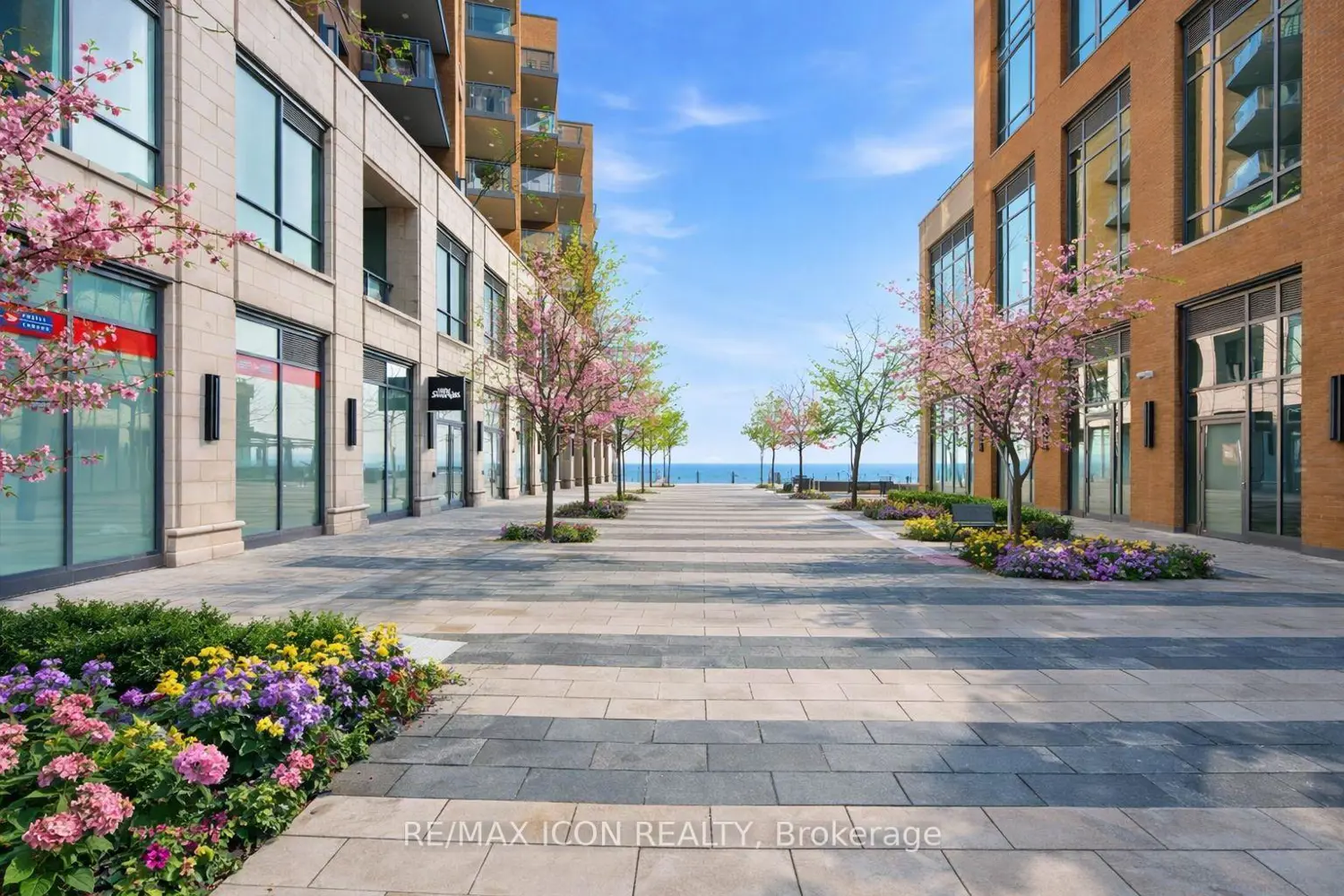 Additional image 4 of 2060 Lakeshore Road 602