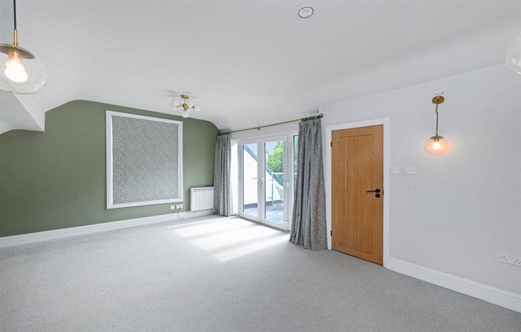 Additional image 19 of 5 bed detached house to rentVictoria Embankment, Nottingham NG2