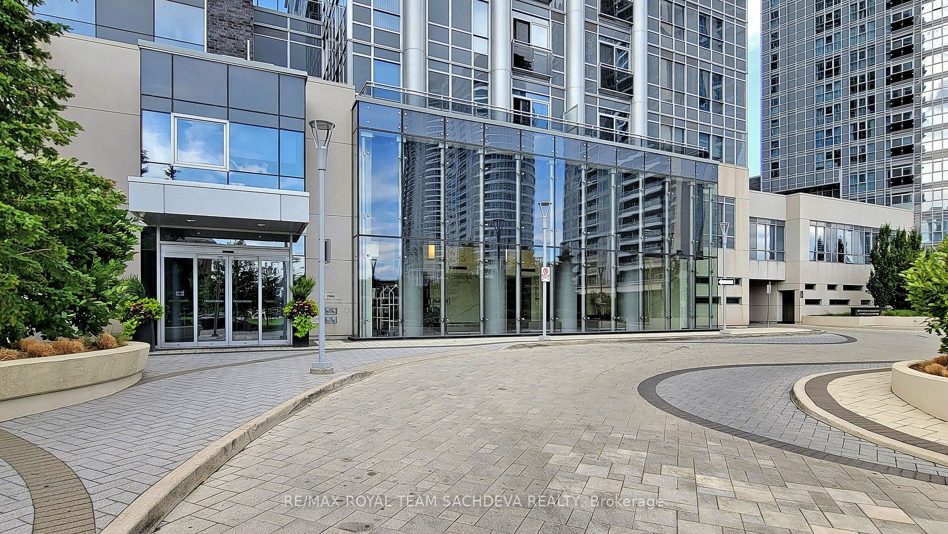 Additional image 2 of 805-255 Village Green Square, Toronto, ON, M1S 0L3