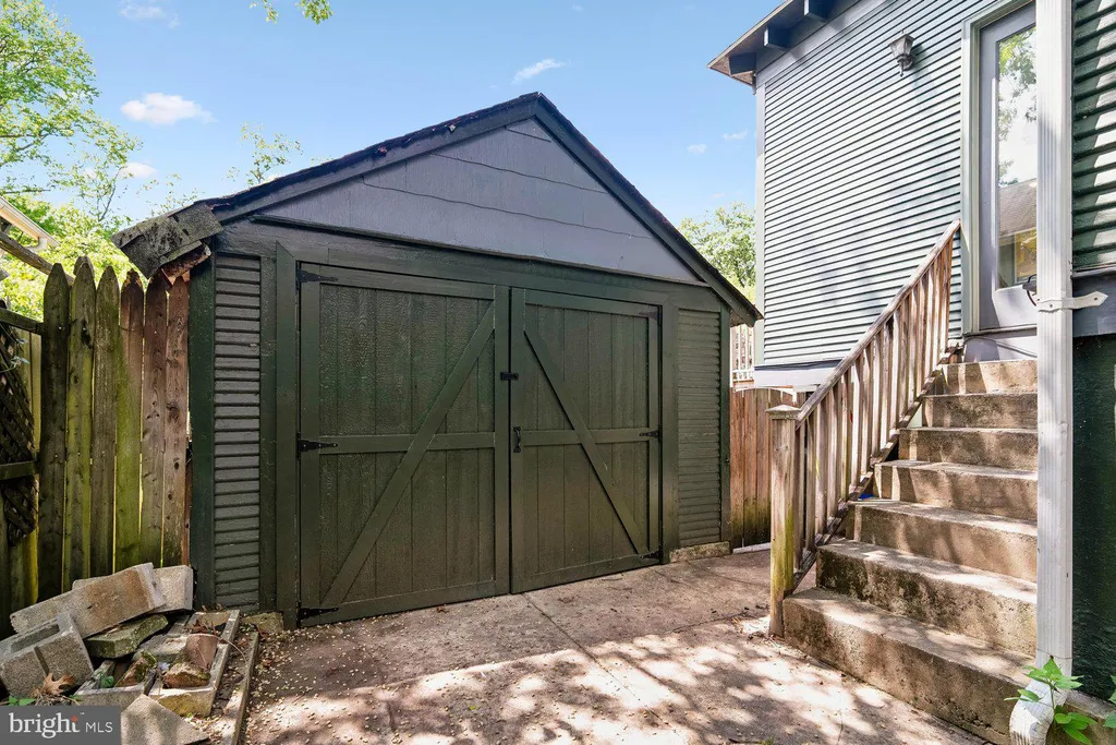 254 Park Avenue, Takoma Park, MD 20912