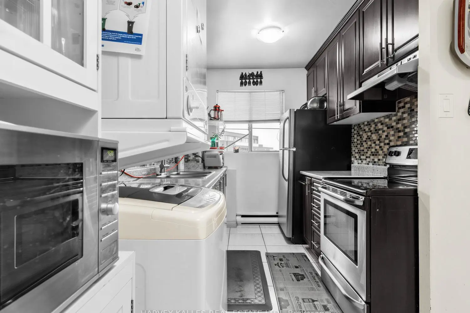 55 Sunny Glenway 310