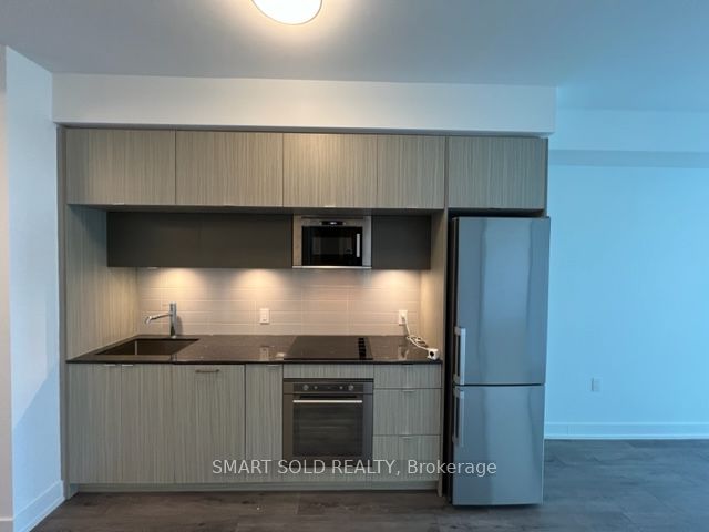 Additional image 6 of 2405-575 Bloor Street E, Toronto, ON, M4W 0B2