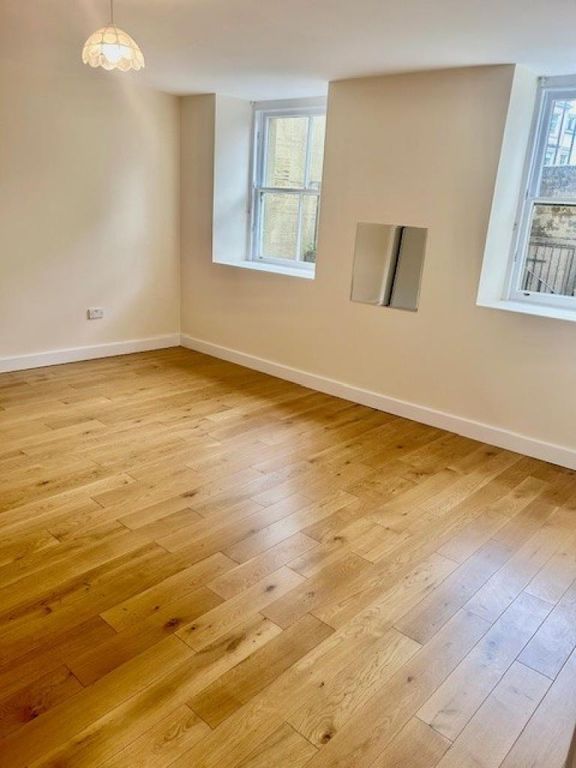 Additional image 8 of 4 bed terraced house to rentWoodside Crescent, Glasgow G3