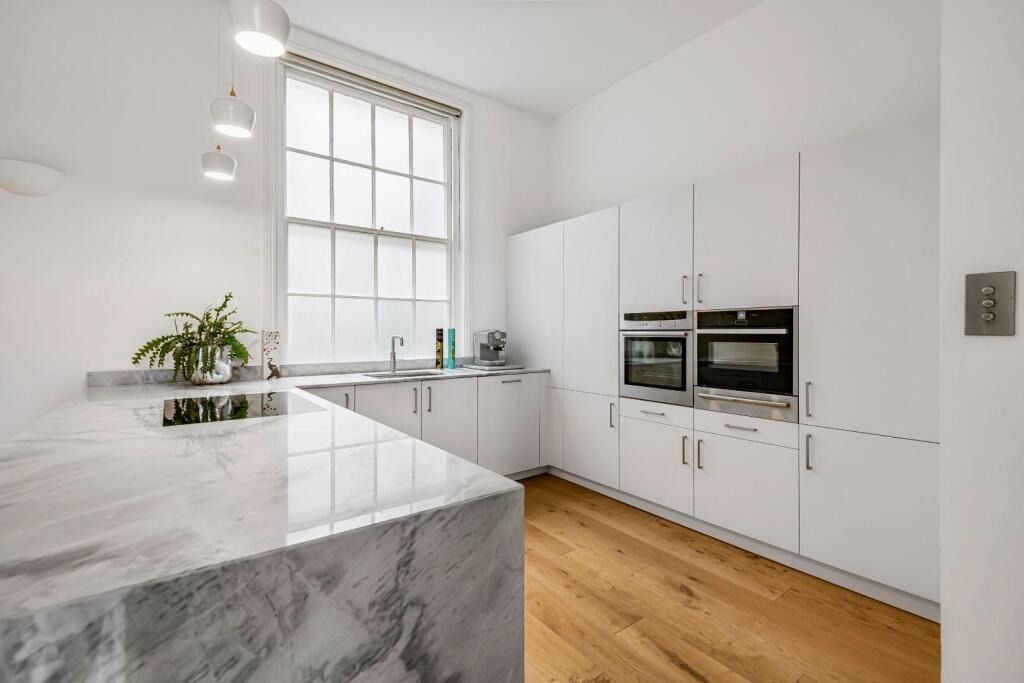 Additional image 10 of 3 bed flat for saleSussex Square, Brighton BN2