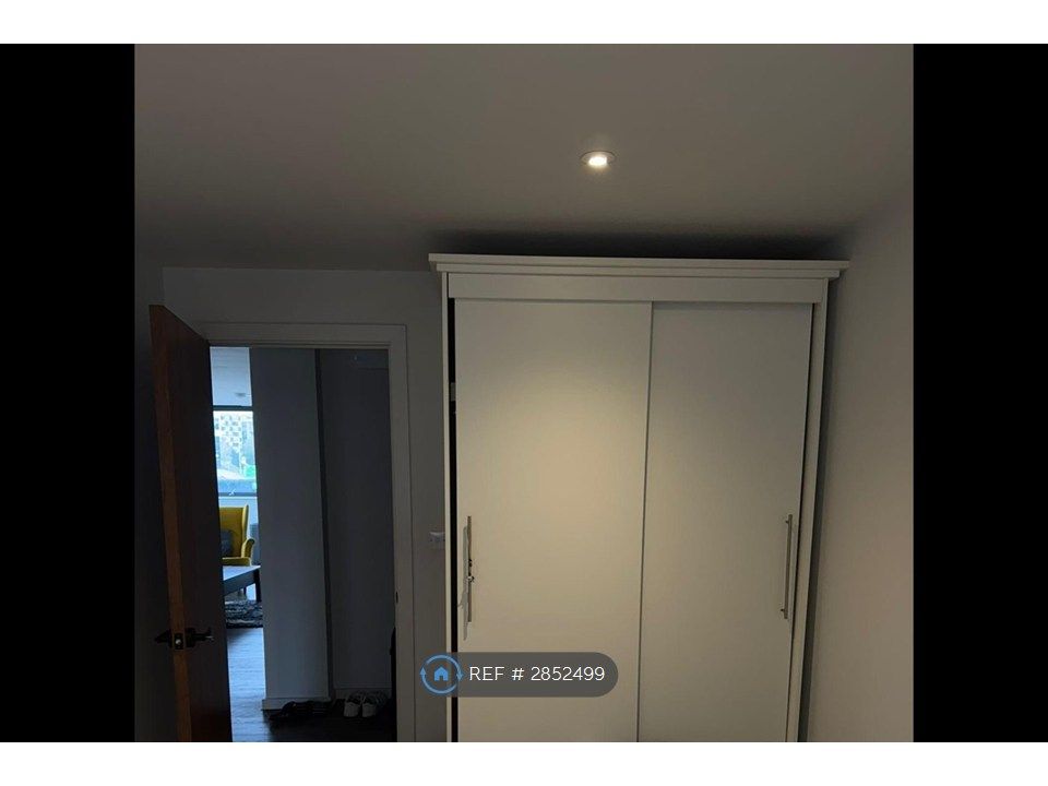 Additional image 4 of 2 bed flat to rentPortland Place, Southampton SO14