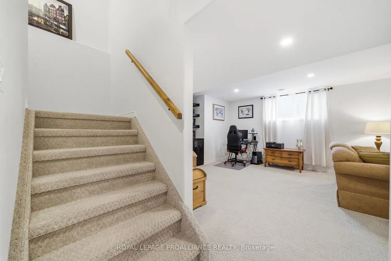 Additional image 12 of 38 Redwood Drive