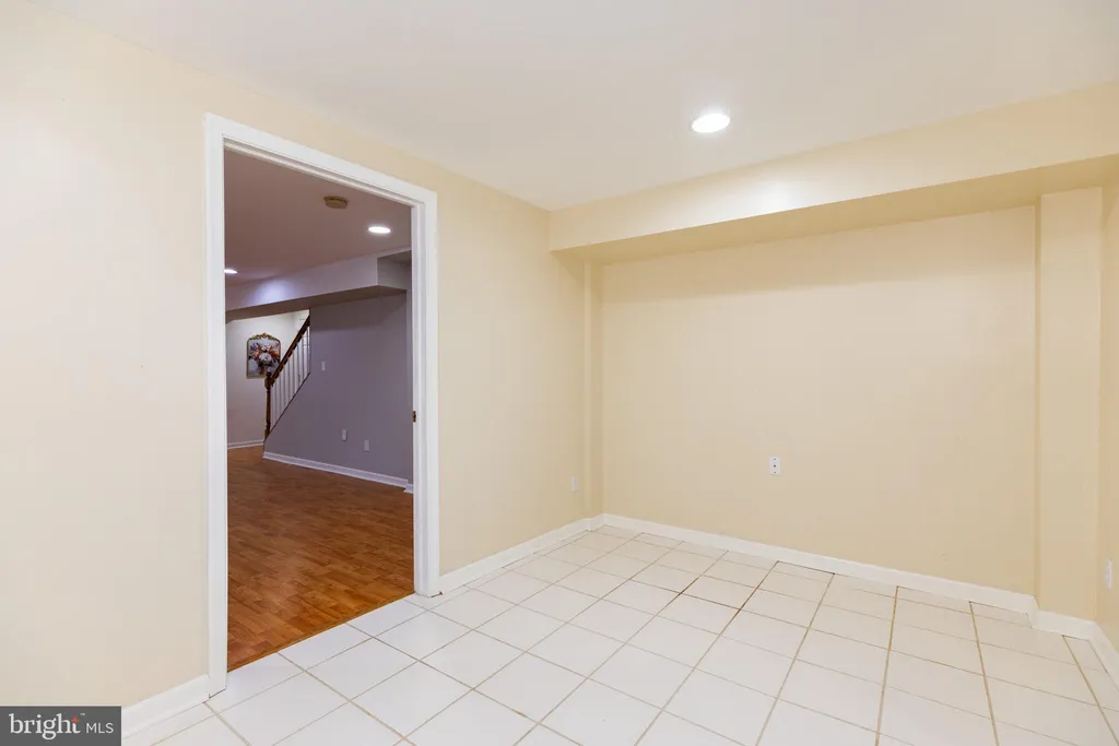 Additional image 40 of 211 Robin Redbreast Road, Newark, DE 19711