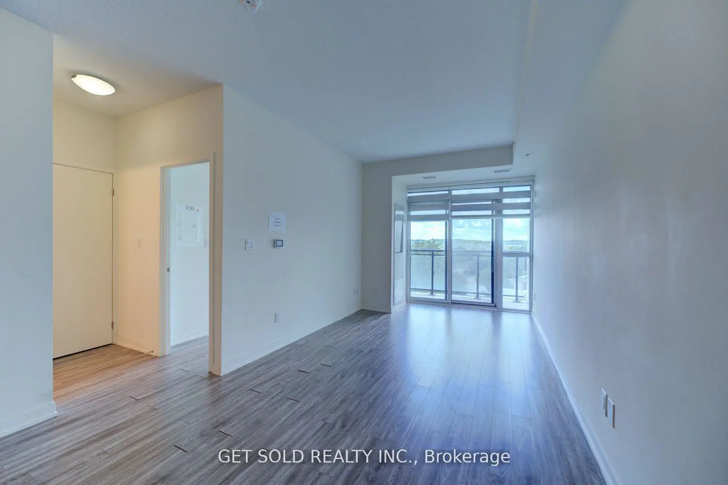 Additional image 8 of 128 King Street 1105