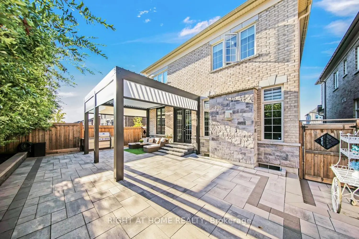 Additional image 18 of 38 Menotti Drive