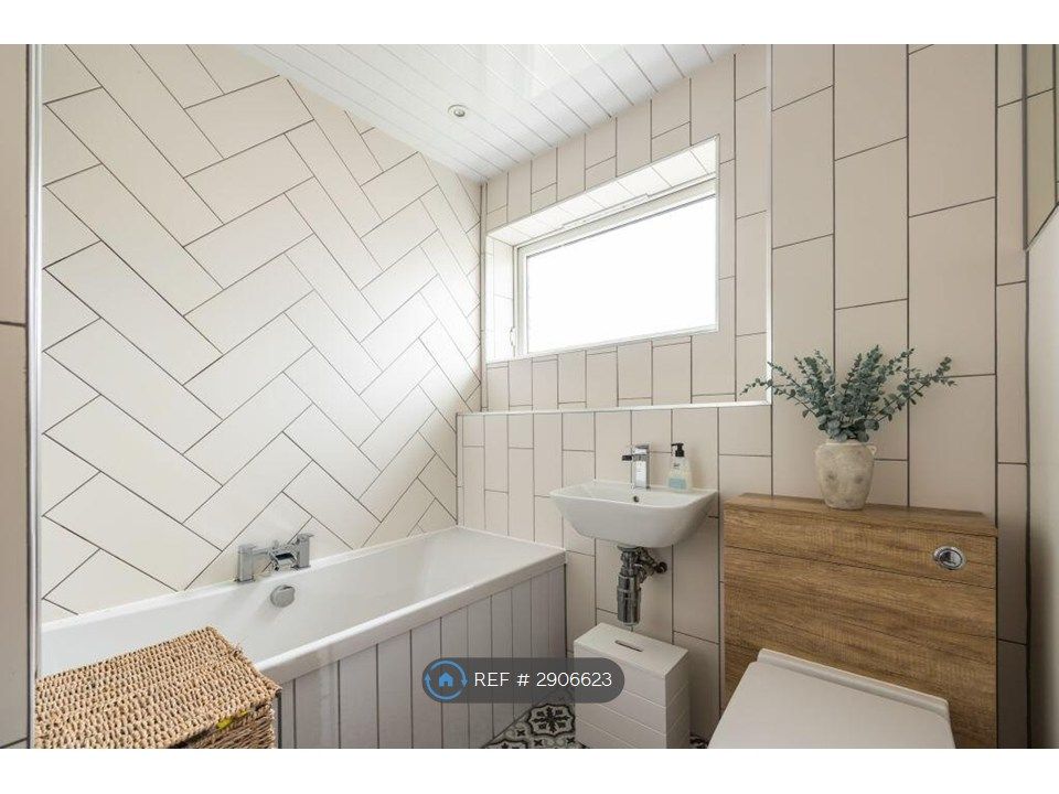Additional image 10 of 4 bed terraced house to rentCampview Gardens, Danderhall EH22