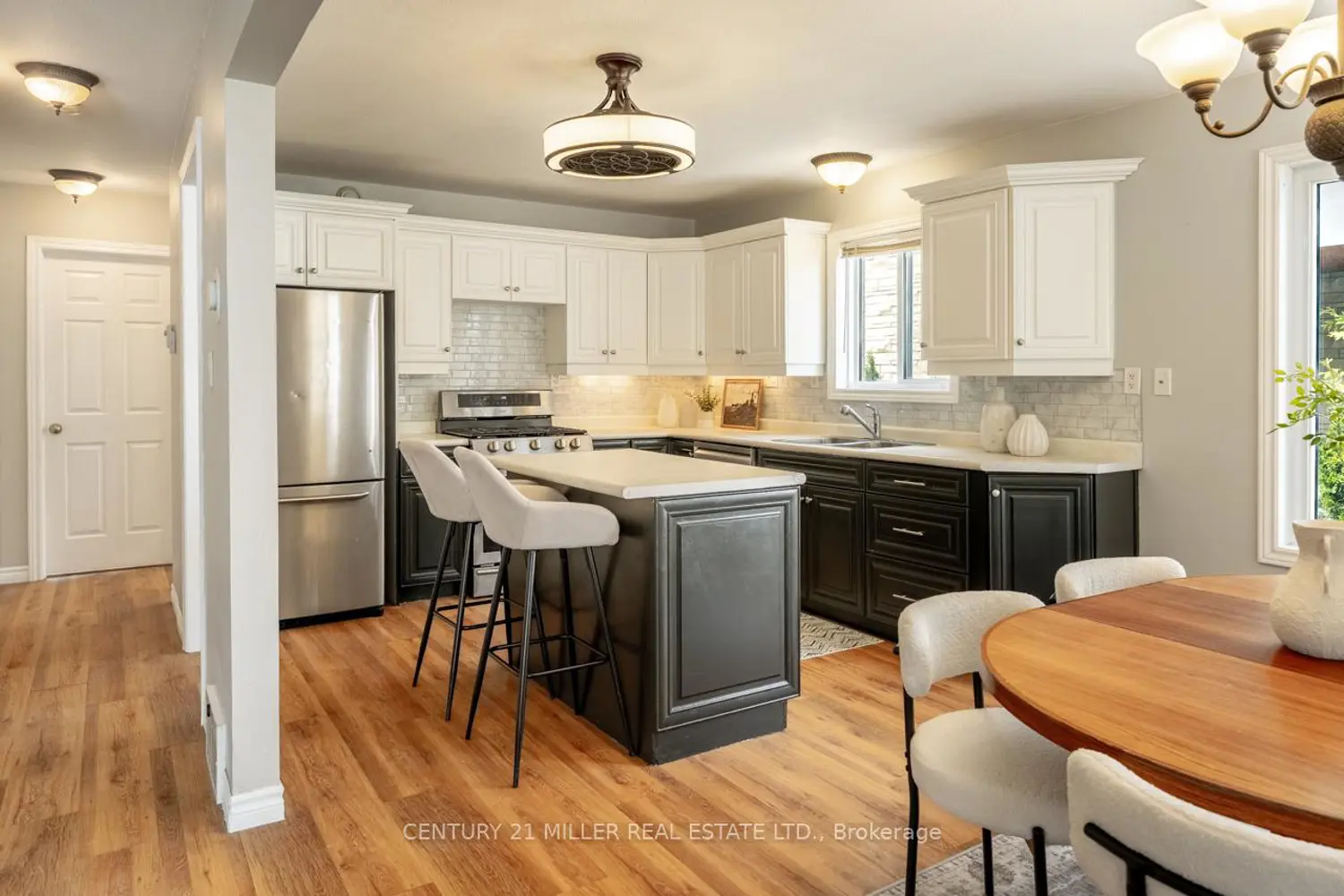 Additional image 7 of 120 Charles Street