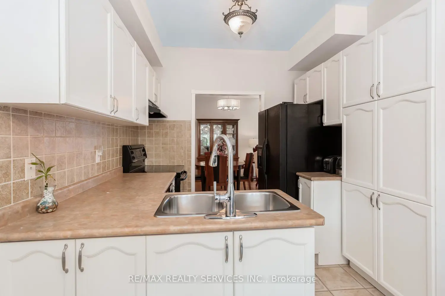 Additional image 11 of 836 Avocado Crescent
