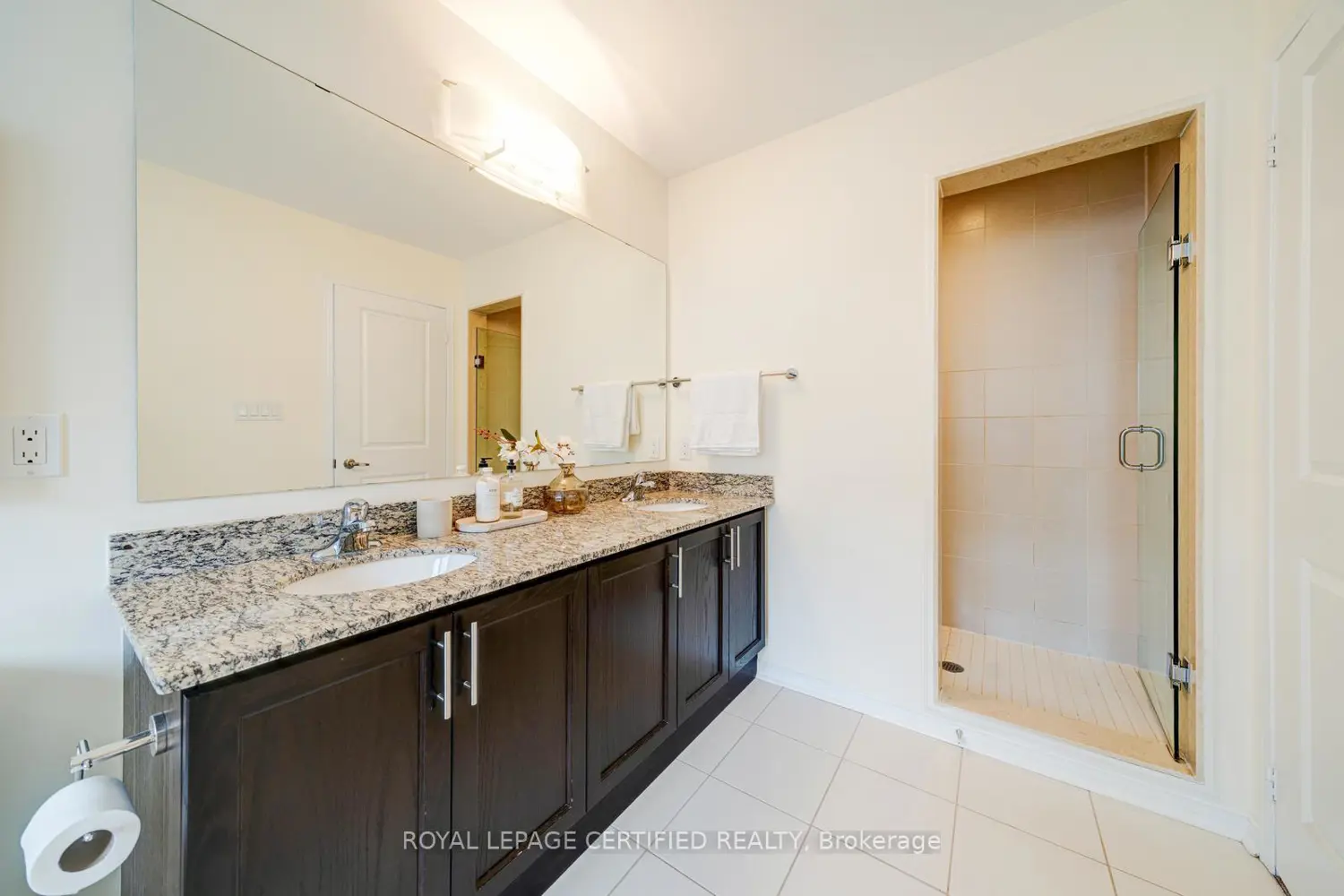 Additional image 4 of 71 Rimrock Crescent