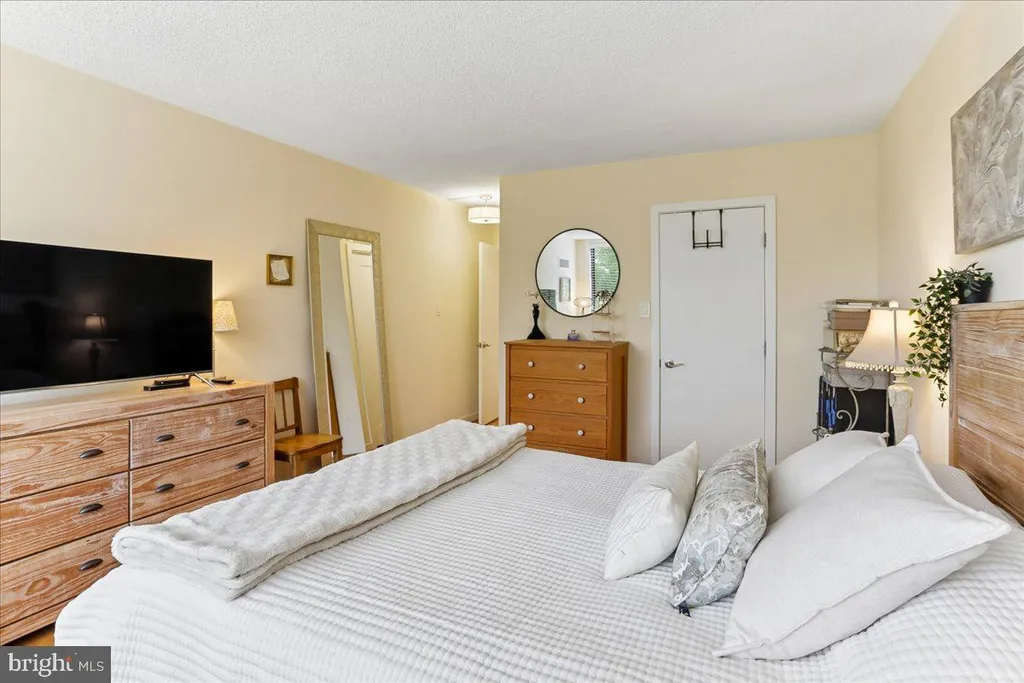 Additional image 23 of 5225 Pooks Hill Road Unit 826N, Bethesda, MD 20814