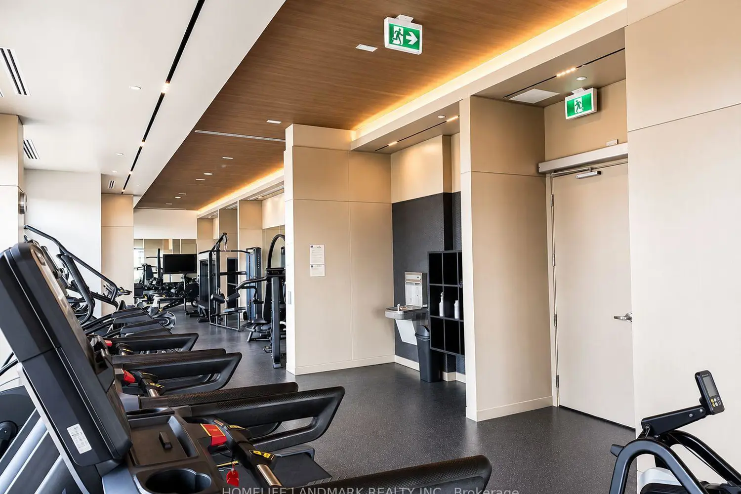 Additional image 11 of 8888 Yonge Street 427