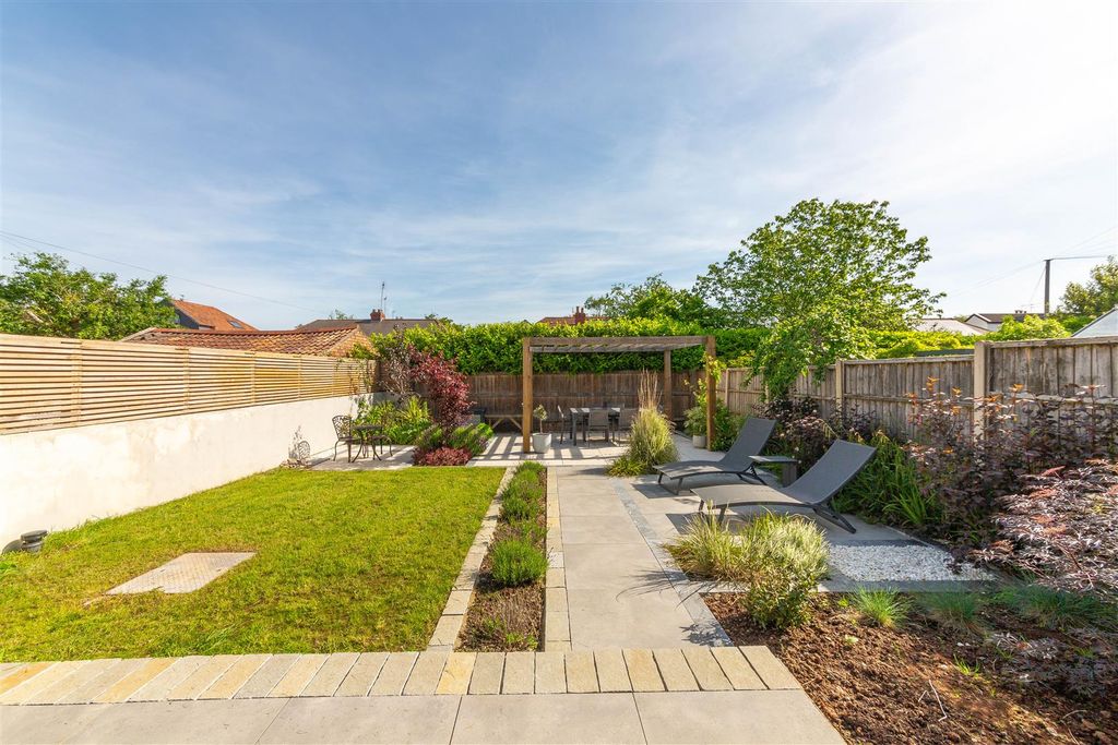 Additional image 2 of 4 bed maisonette for saleLinden Road, Westbury Park, Bristol BS6
