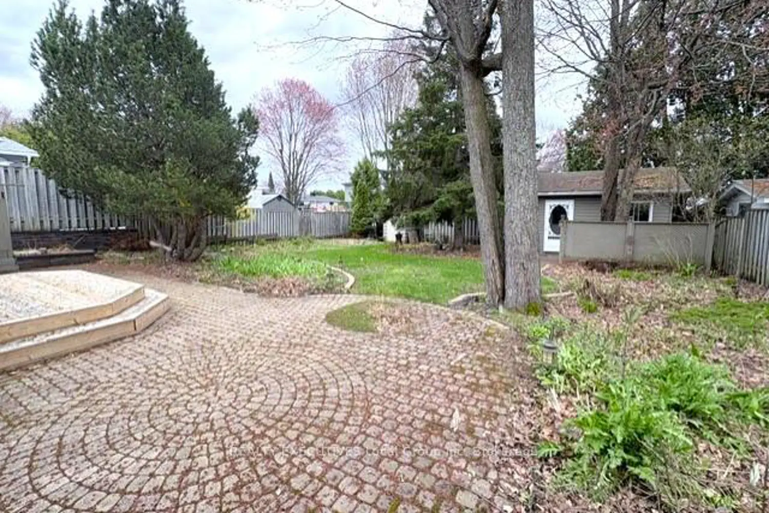 Additional image 8 of 320 Justin Street
