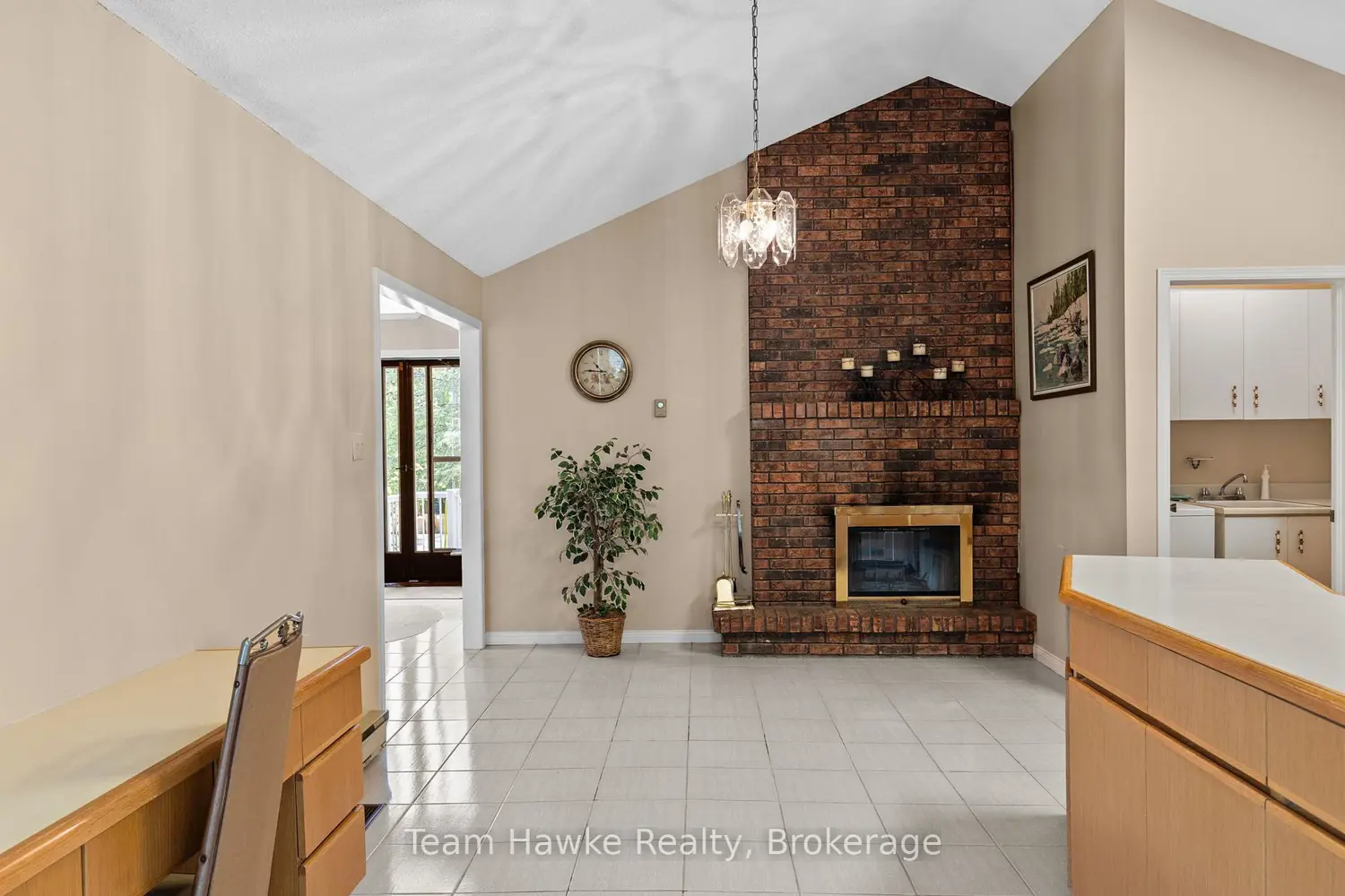 2253 Tiny Beaches Road photo 4