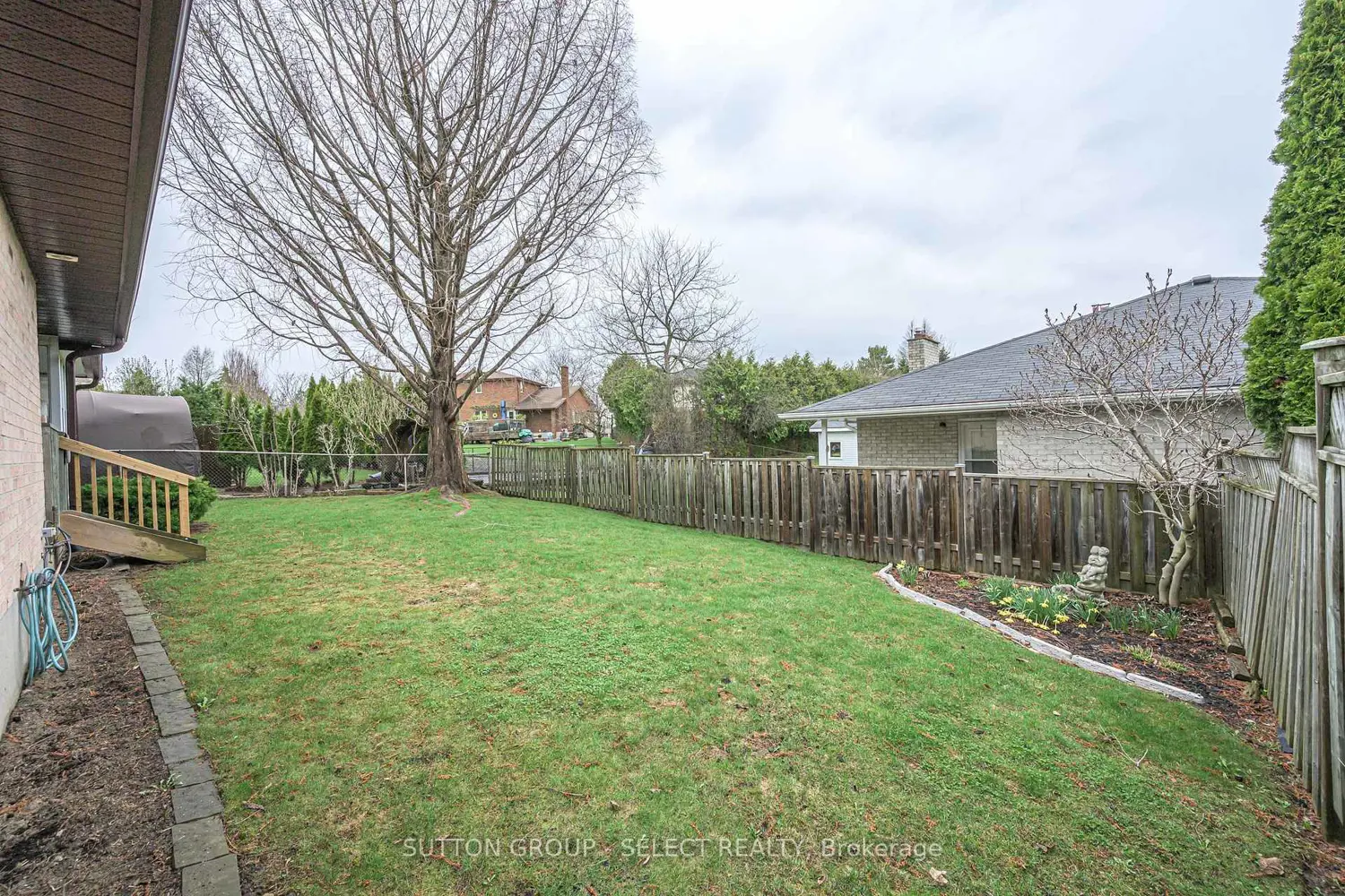 Additional image 17 of 260 Village Green Avenue