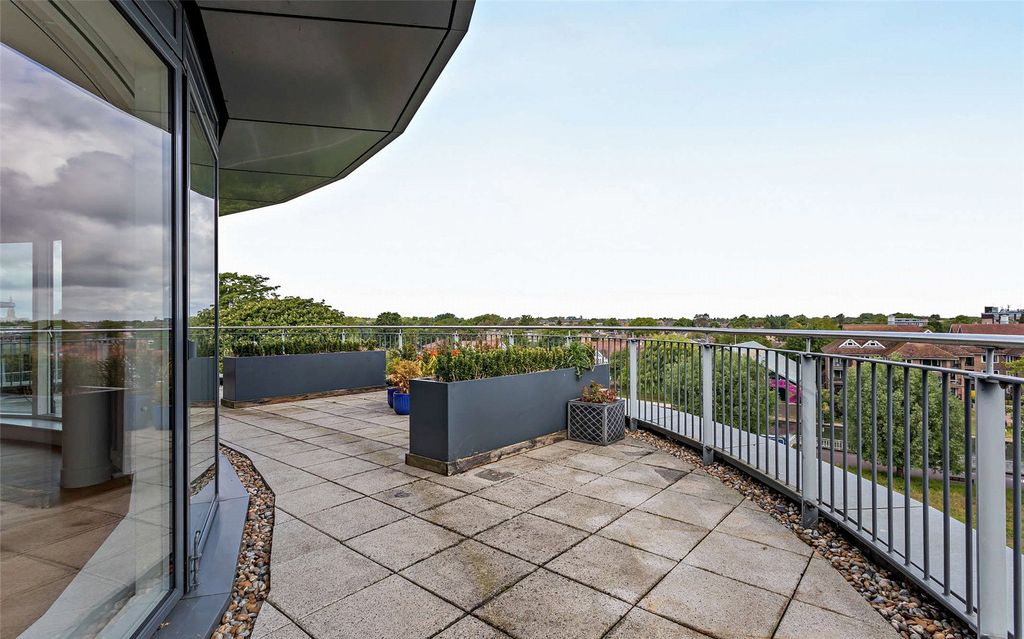 Additional image 21 of 3 bed flat to rentMarlowe House, Kingsley Walk, Cambridge CB5