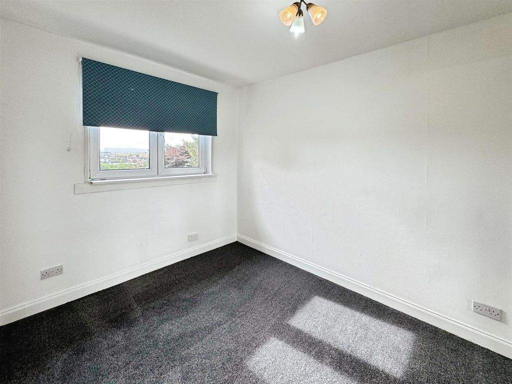Additional image 3 of 2 bed flat to rentHood Street, Clydebank G81
