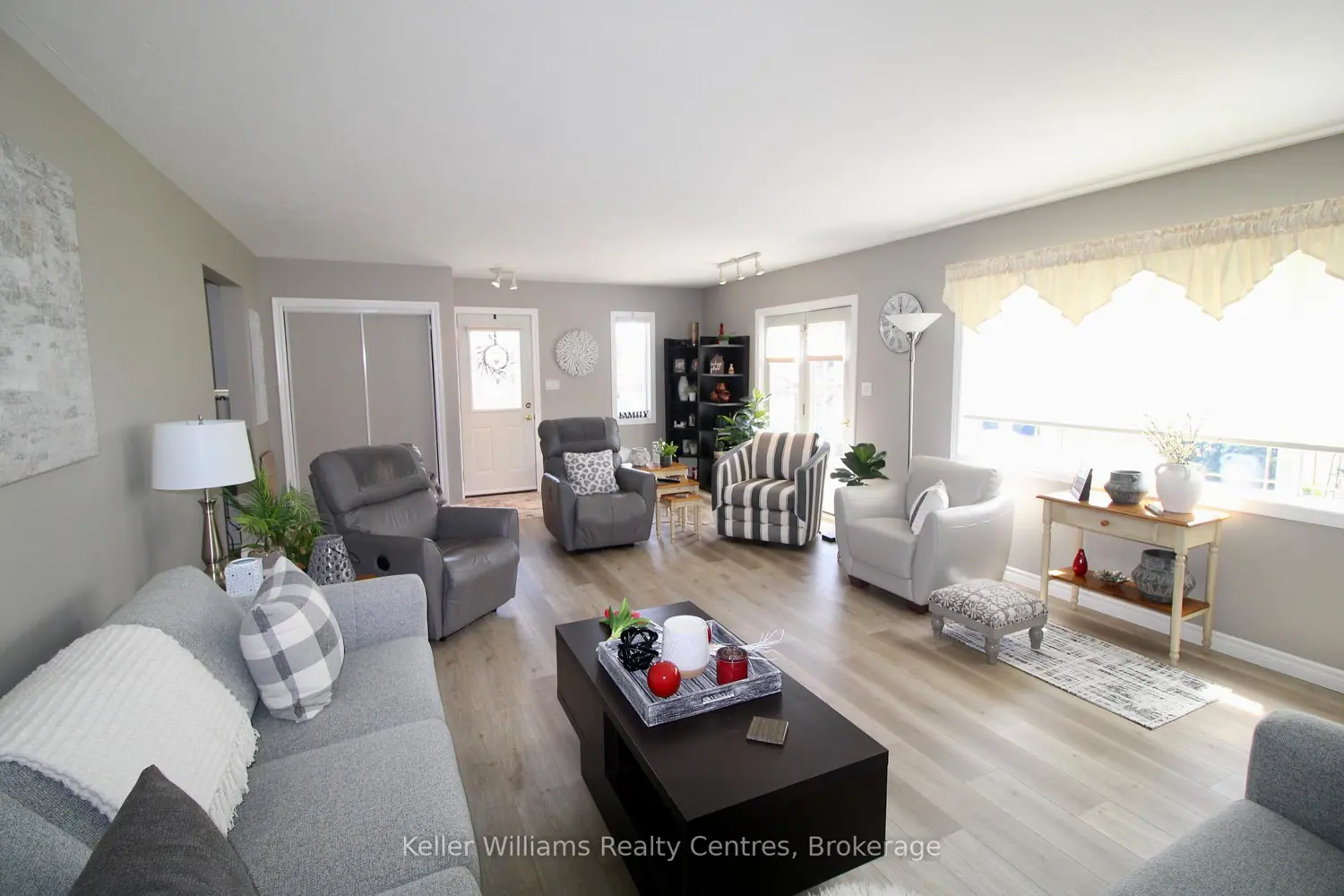 Additional image 13 of 587 11Th Street