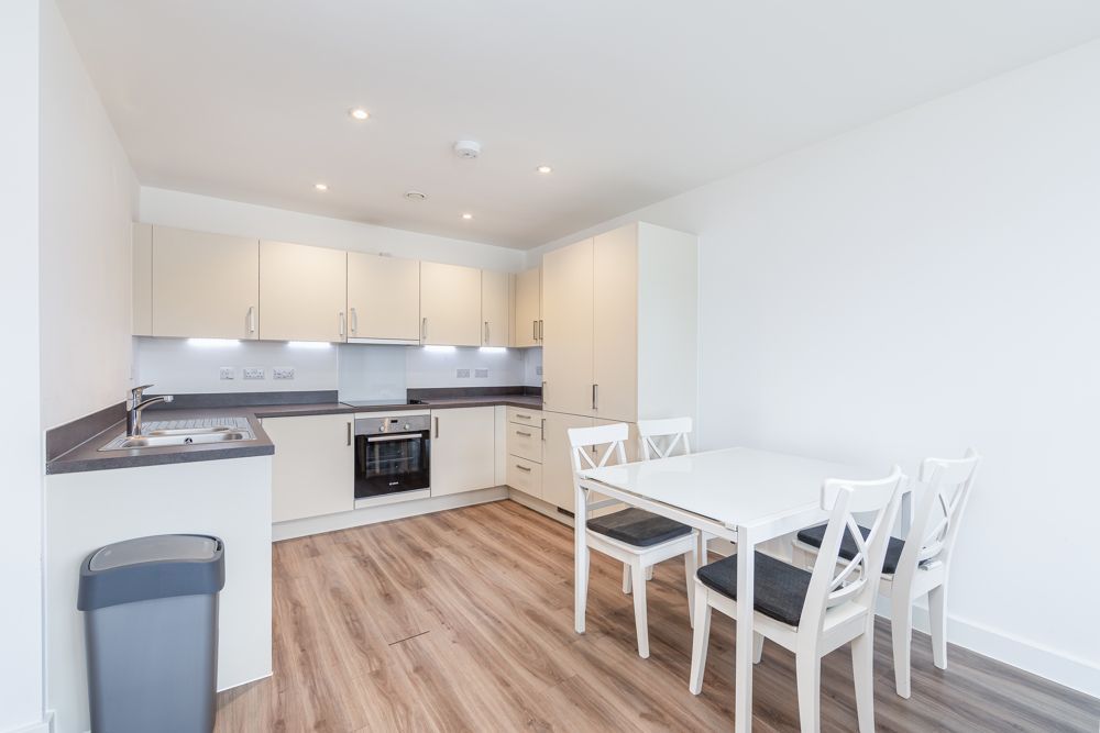 Additional image 2 of 2 bed flat to rentAlexandra House, Midland Road, Bath BA2