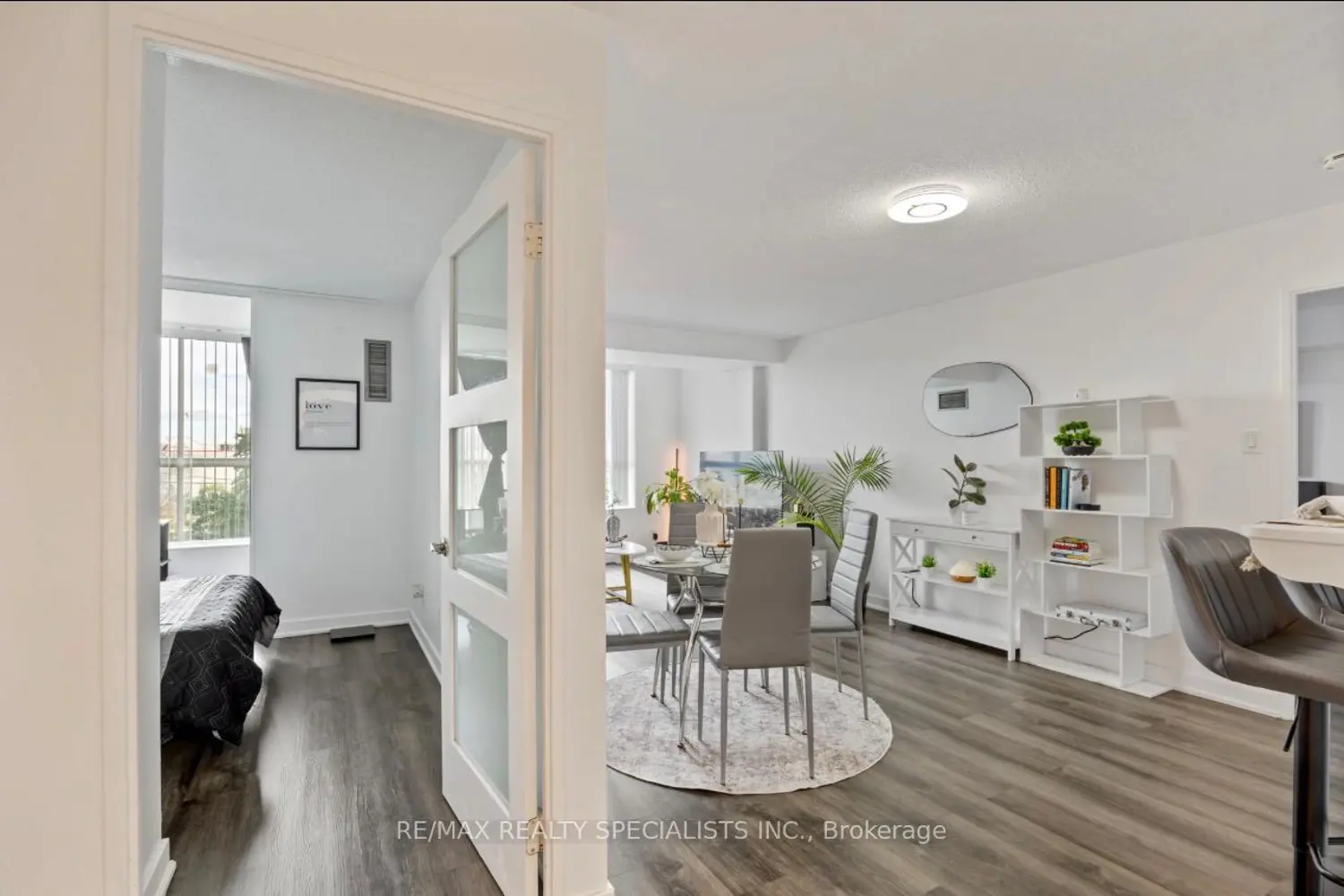 330 Mccowan Road 311 photo 3