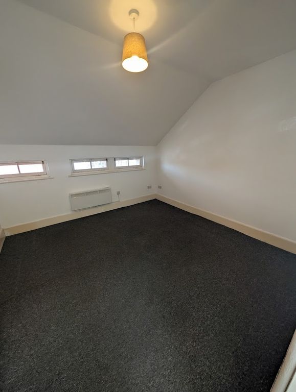 Additional image 3 of 2 bed flat to rentDock View Road, Barry CF63