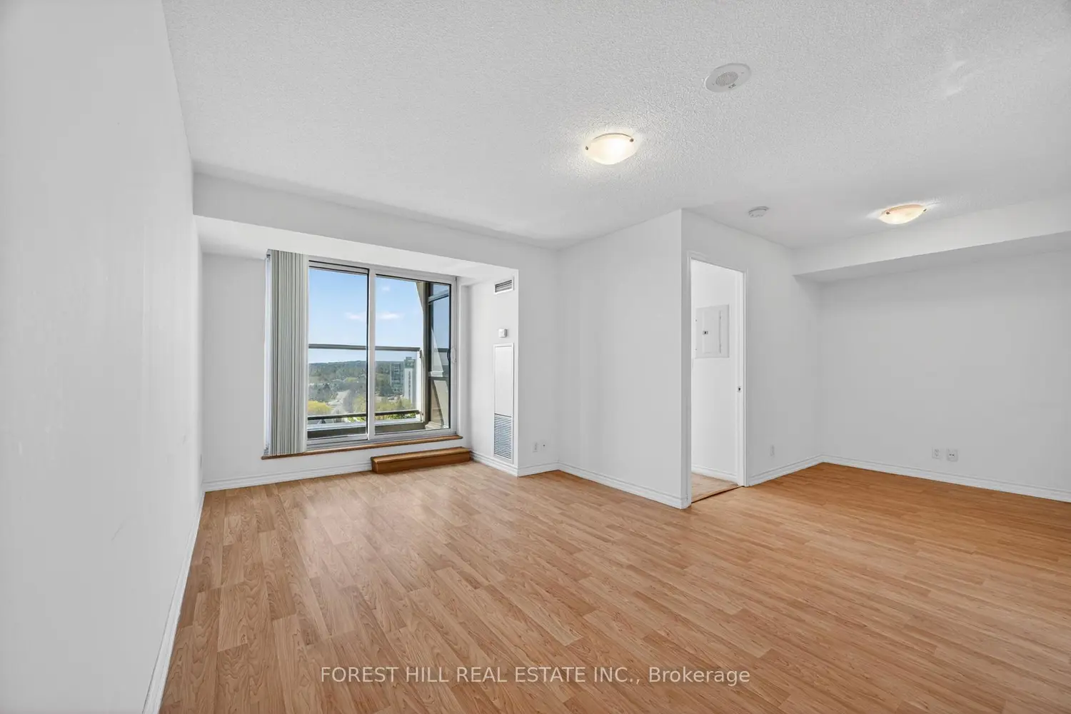 Additional image 7 of 18 Harding Boulevard 1121