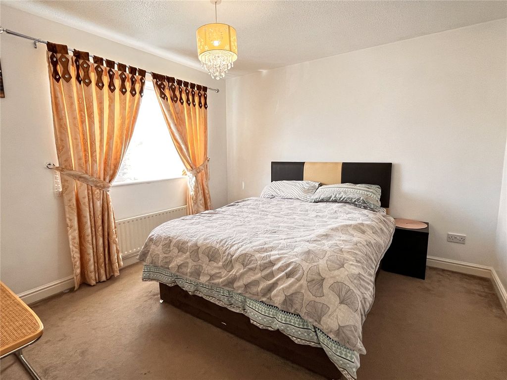 Additional image 7 of 5 bed detached house to rentKeelton Close, Bicton Heath, Shrewsbury, Shropshire SY3