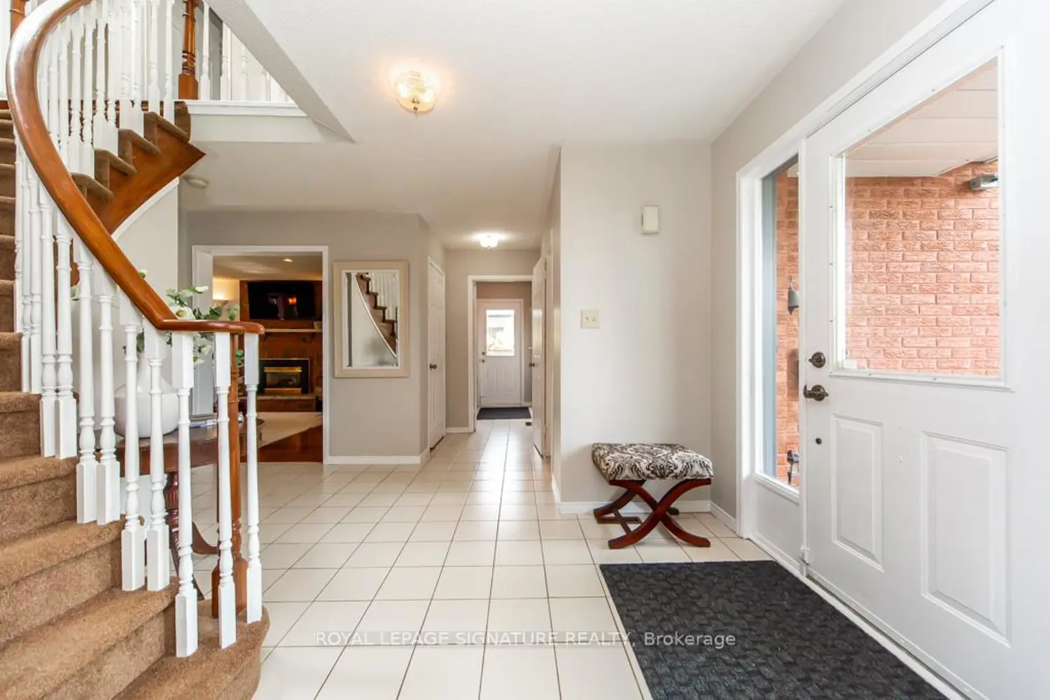 101 Kingswood Drive photo 2