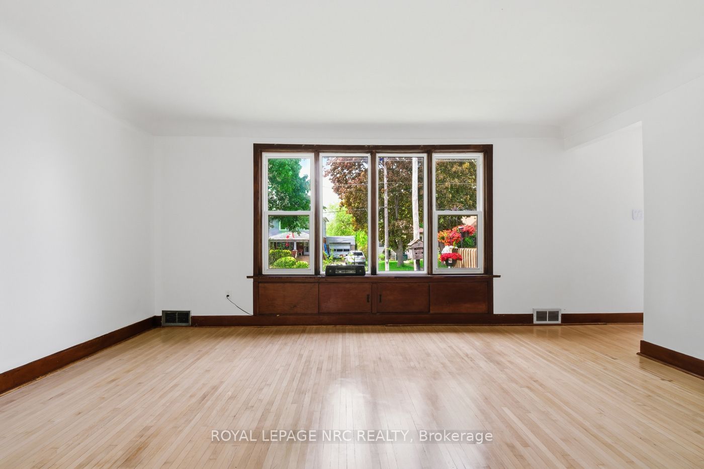 Additional image 5 of 6010 Carlton Avenue, Niagara Falls, ON, L2G 5J5
