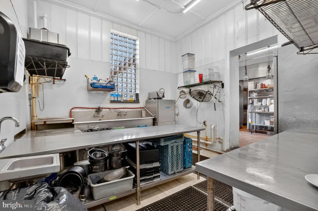 Additional image 33 of 300 N Washington Street, Snow Hill, MD 21863