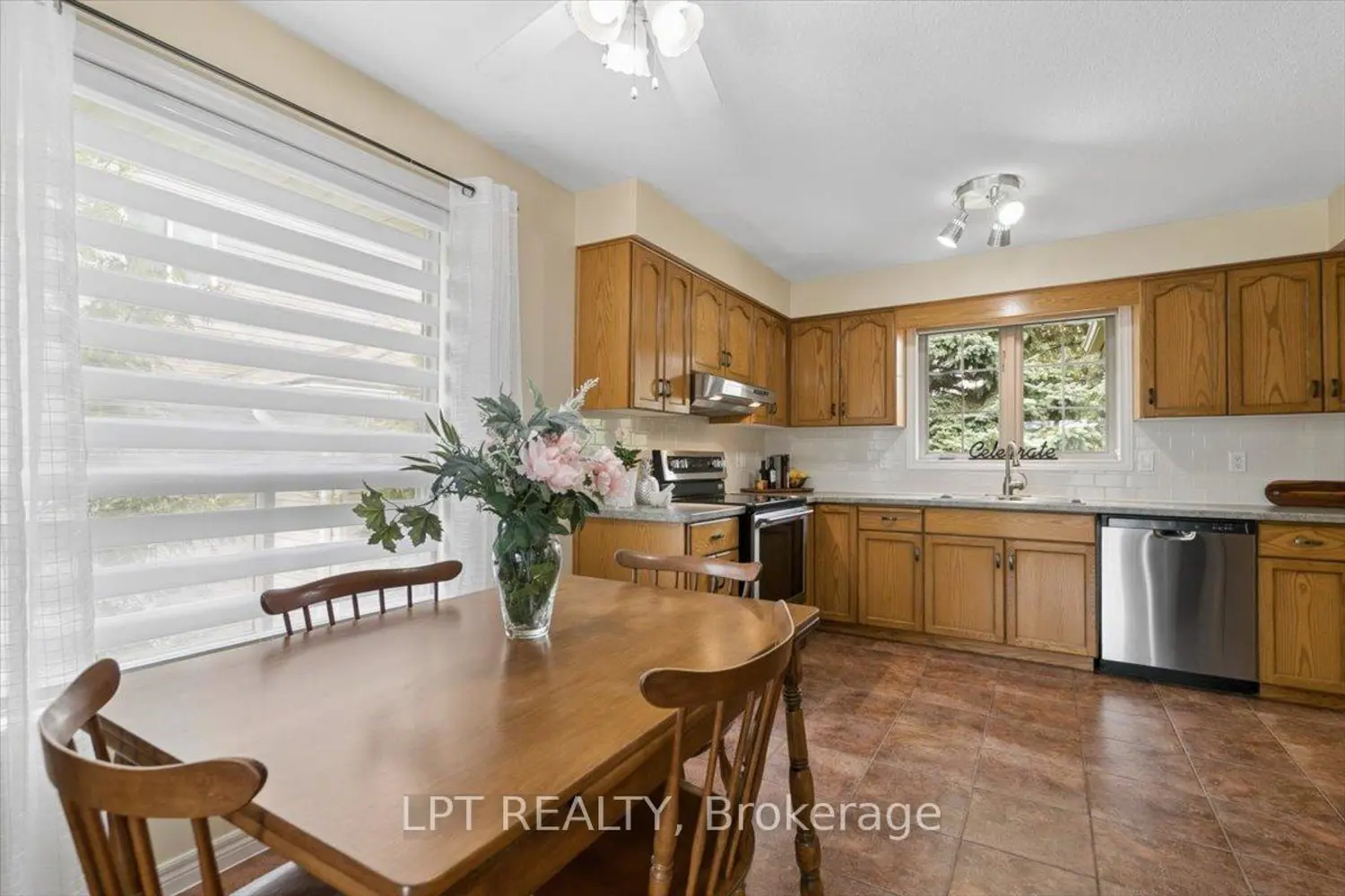 Additional image 8 of 315 Colborne Street