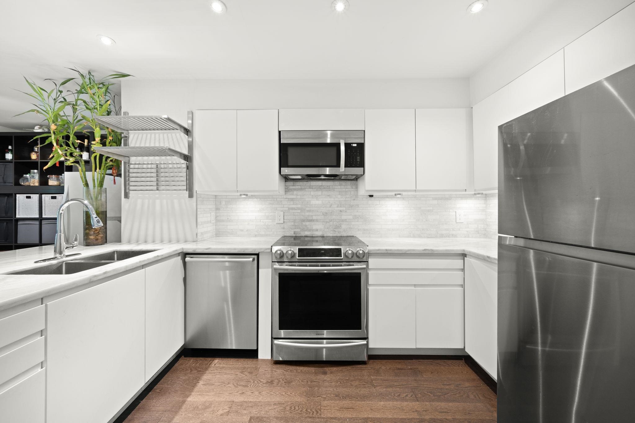 Additional image 6 of 4707 Cedarglen Place, Burnaby, BC, V5G 4B6