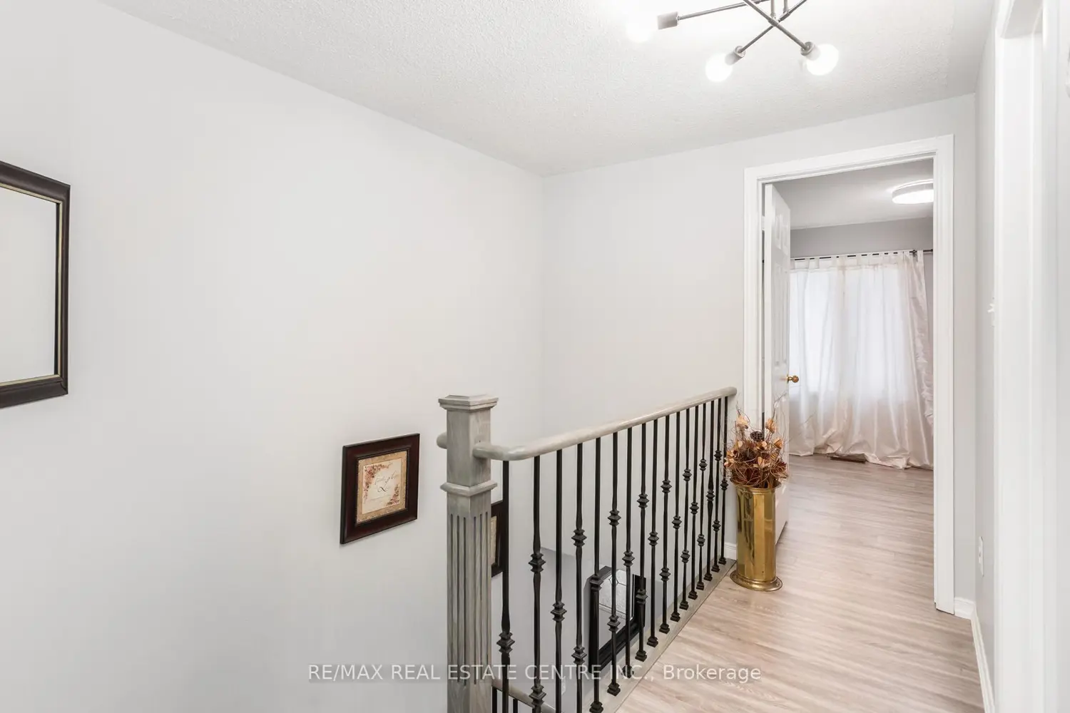 Additional image 7 of 2555 Thomas Street 66