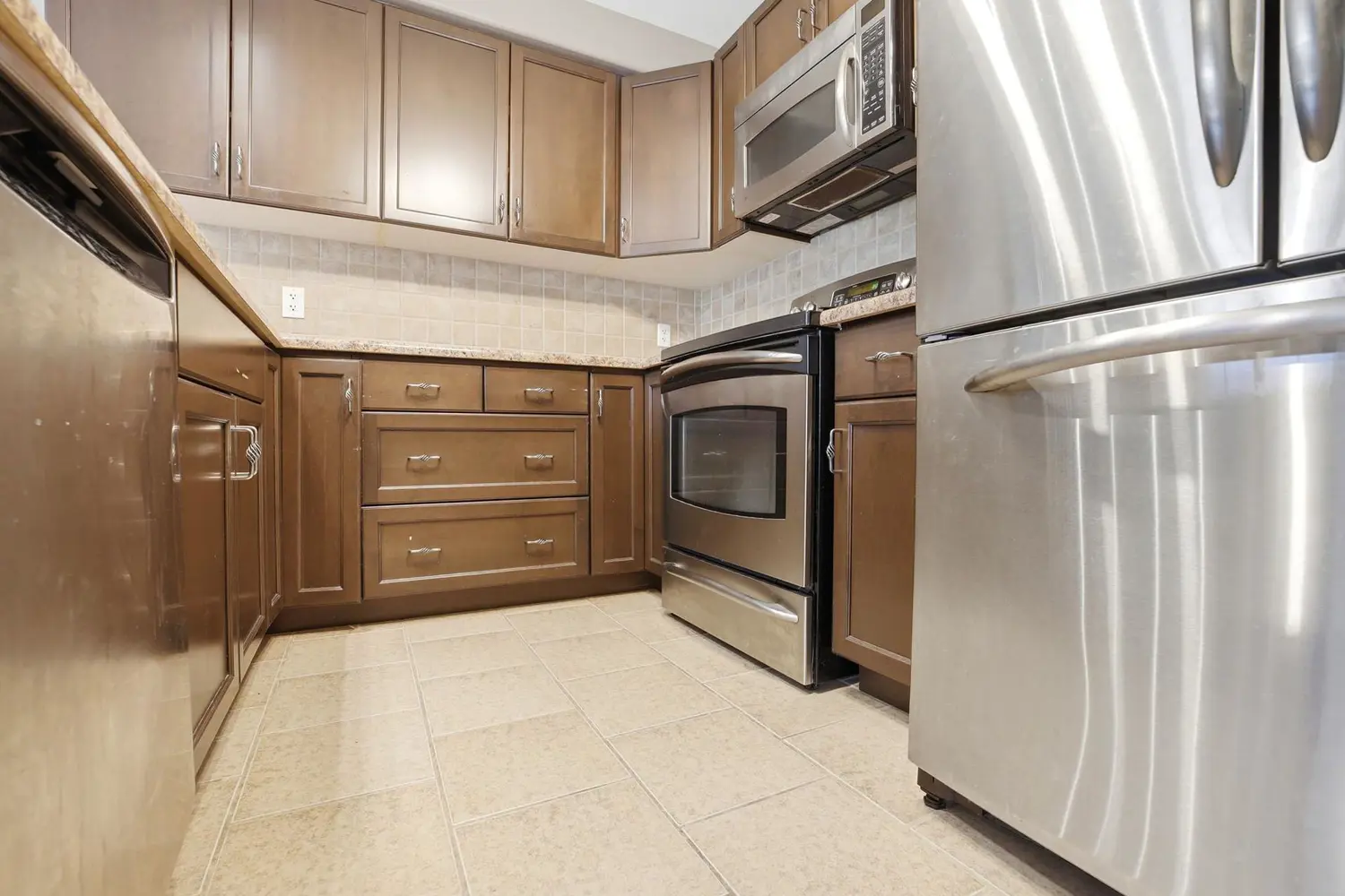 Additional image 7 of 98 Willow Lane
