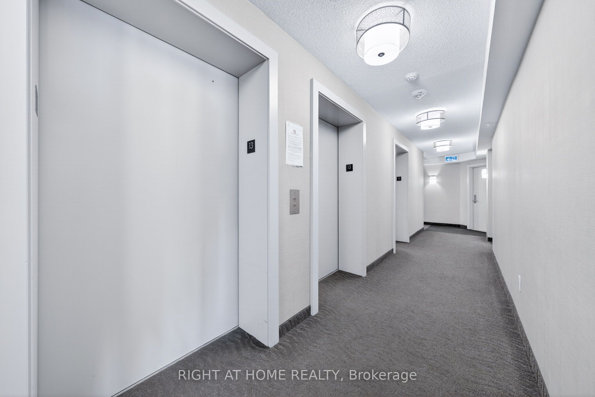 1307-5740 Yonge Street, Toronto, ON, M2M 3T3 photo 3