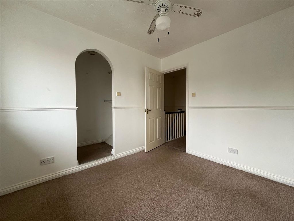 Additional image 7 of 2 bed semi-detached house to rentWare Road, Caerphilly CF83