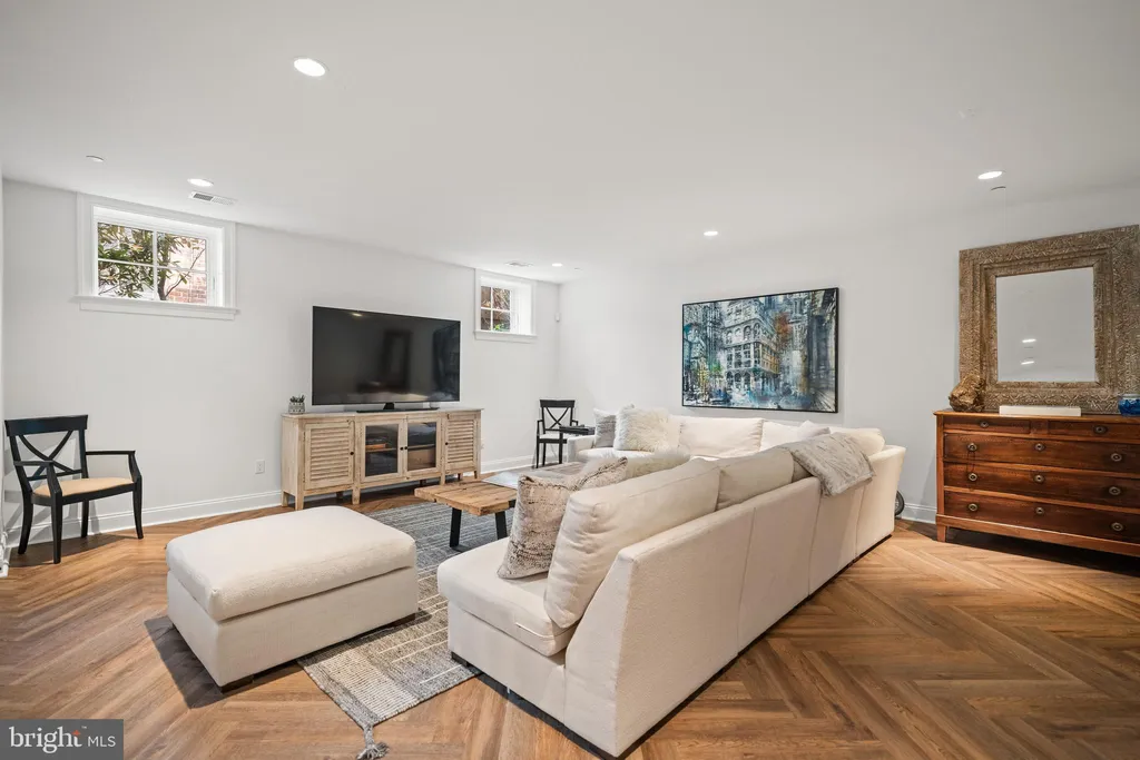 Additional image 27 of 4815 Drummond Avenue, Chevy Chase, MD 20815