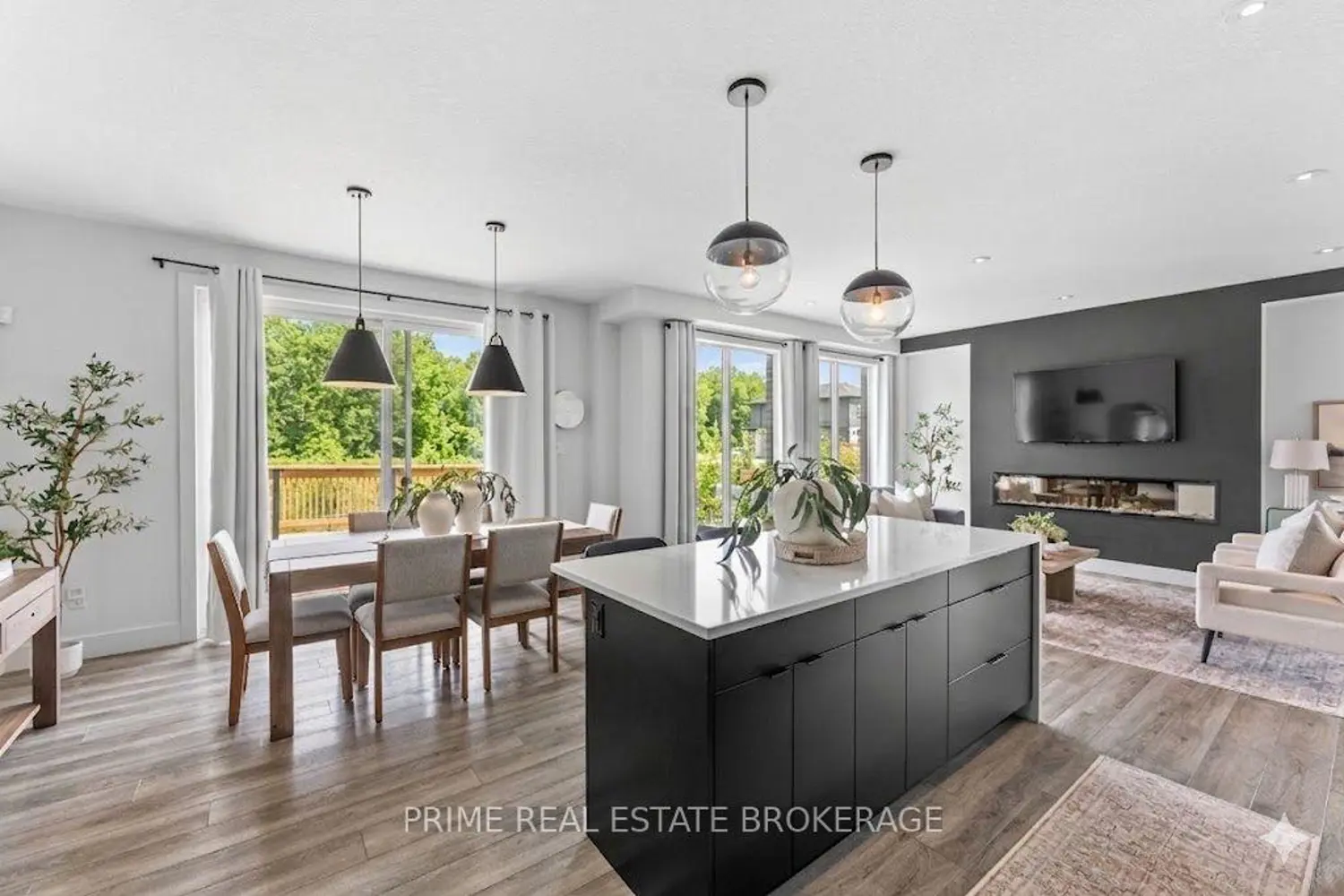 Additional image 7 of 1577 Applerock Avenue