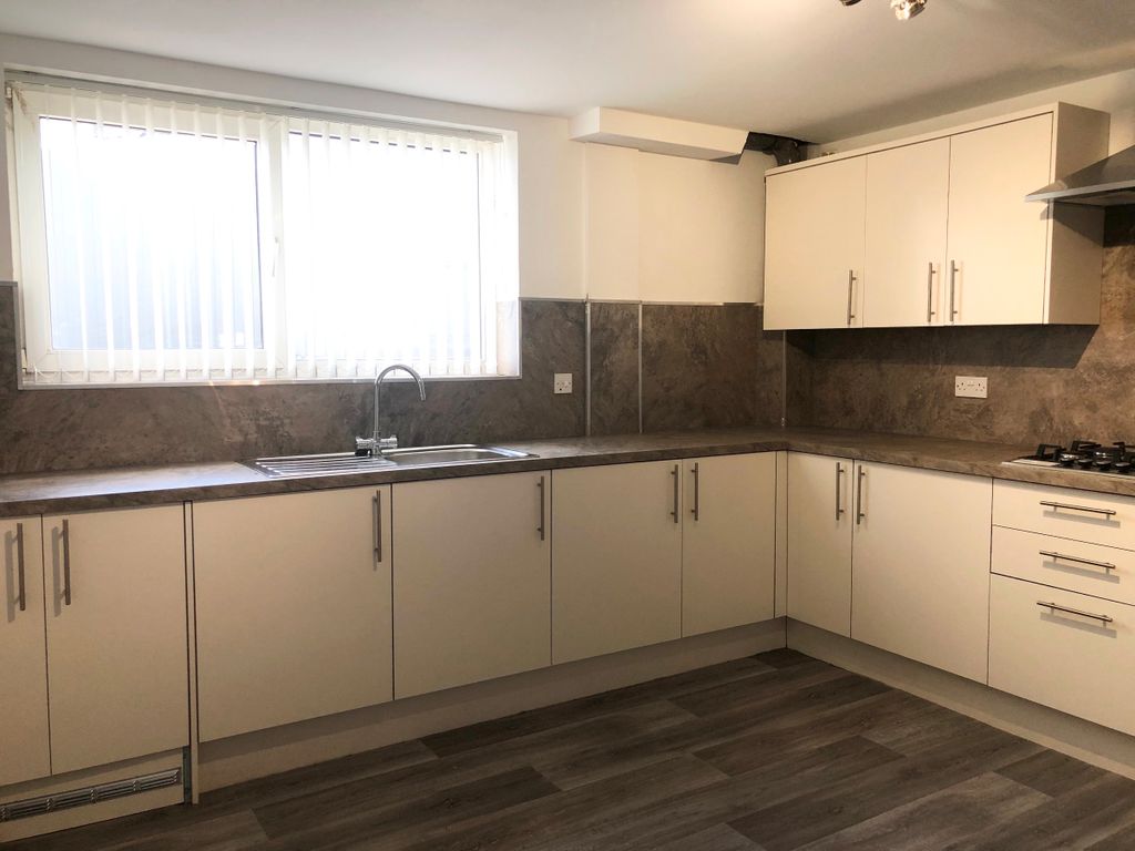 Additional image 4 of 4 bed flat to rentPenryce Court, Victoria Quay, Maritime Quarter, Swansea SA1