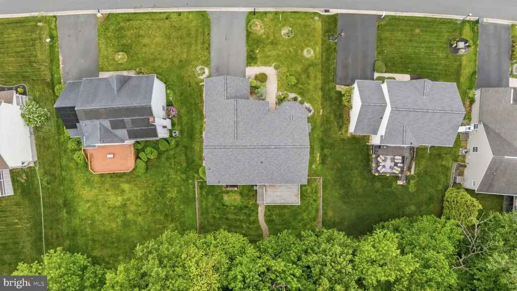 279 E Flagstone Drive, Newark, DE 19702