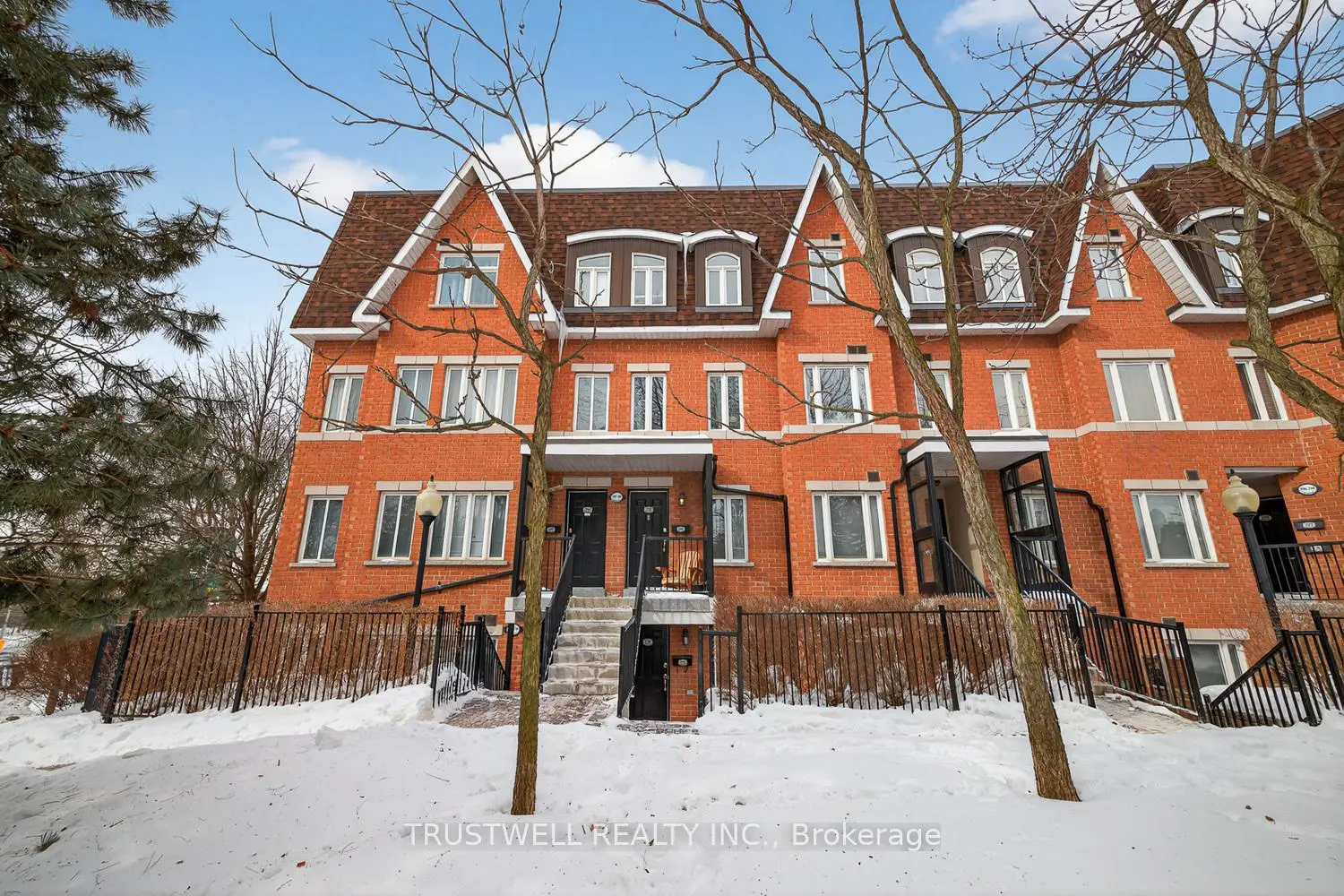 306 John Street 298