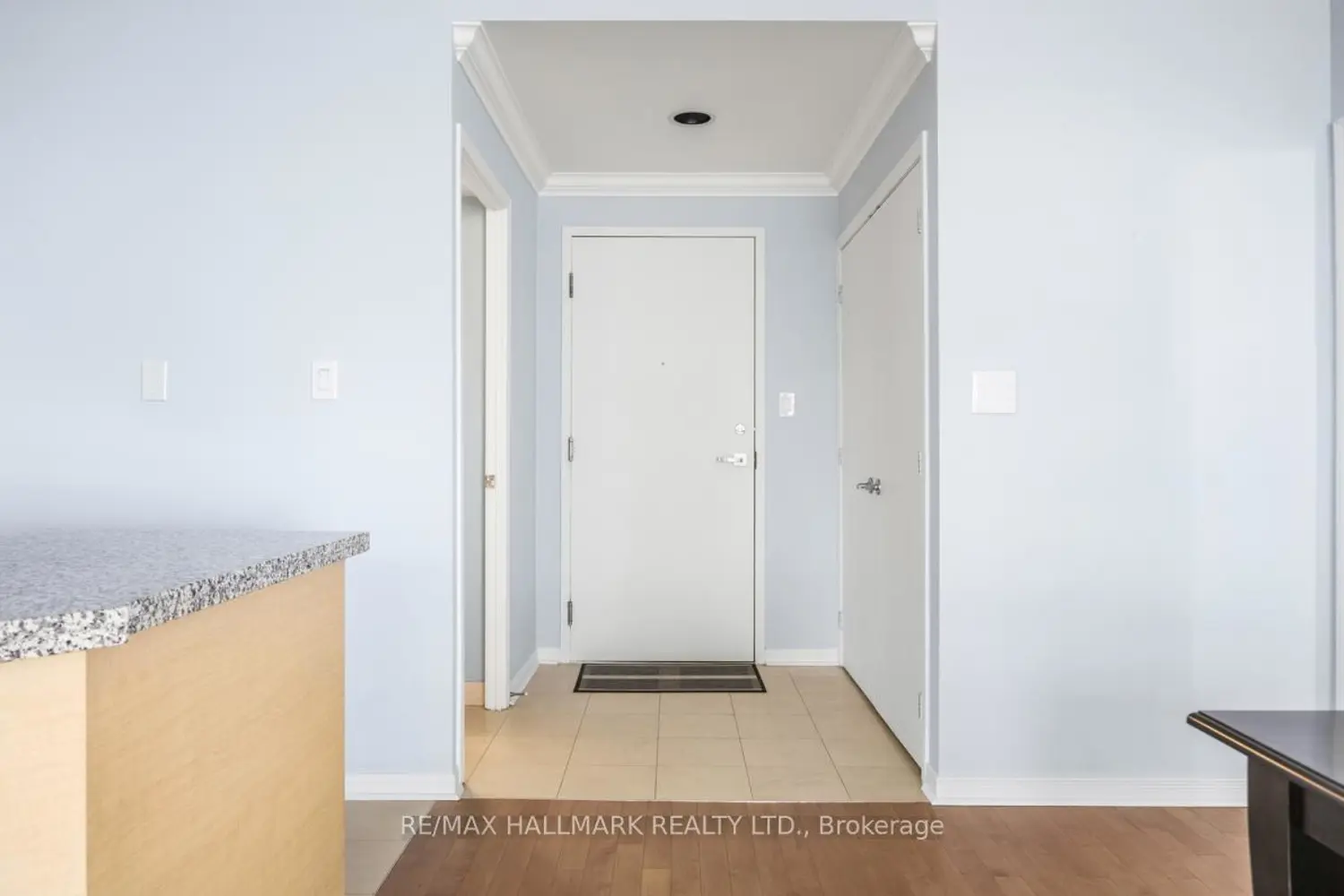 Additional image 2 of 228 Queens Quay 2707
