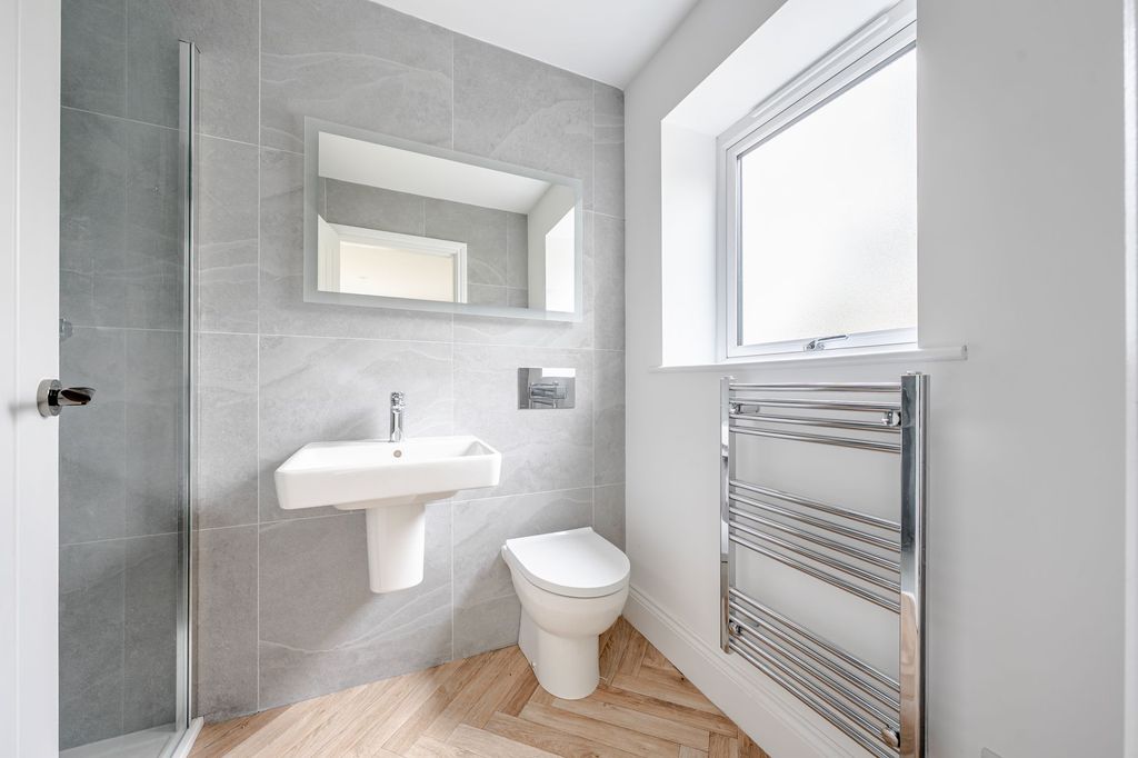 Additional image 13 of 2 bed flat to rentWayside Crescent, Harrogate HG2